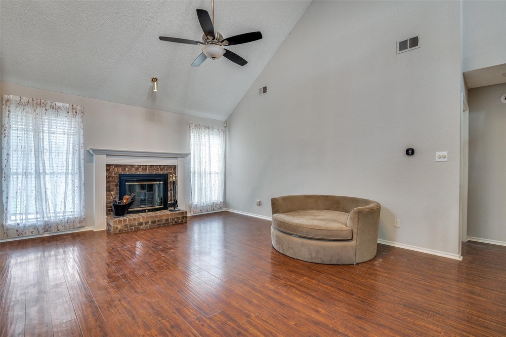 2916 Renaissance Circle - Photo 10