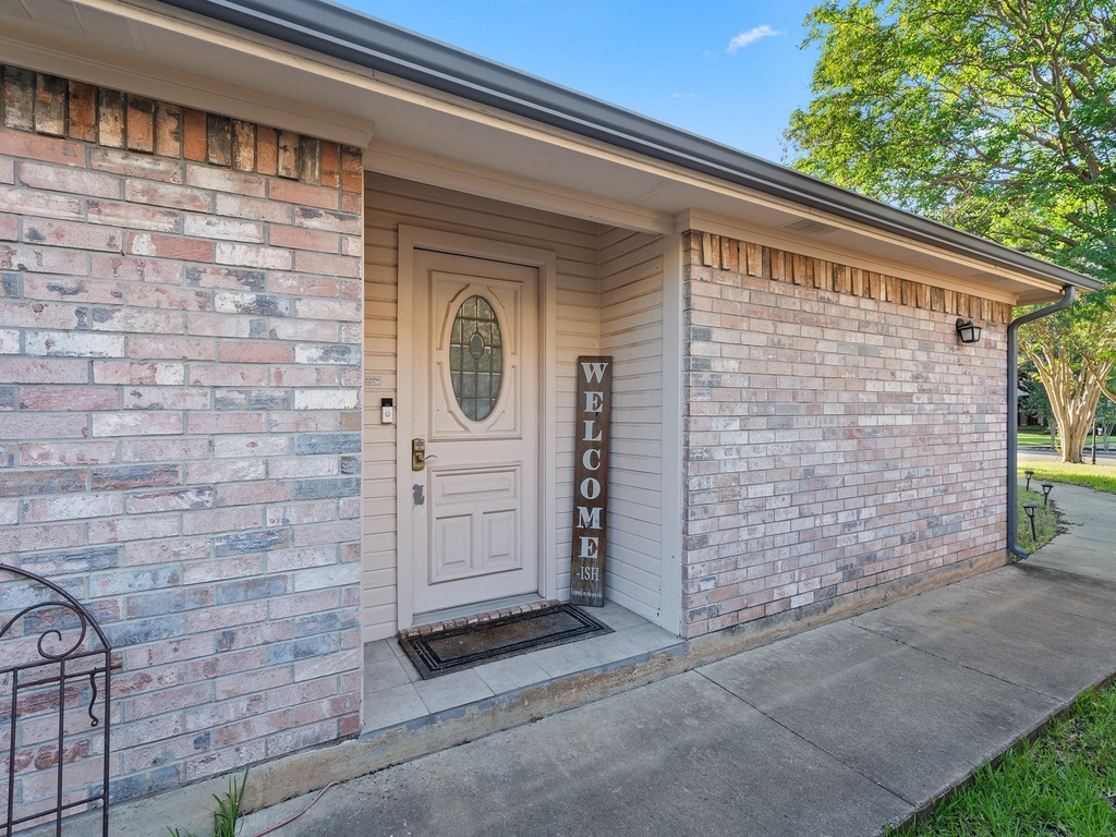 3113 Canton Street - Photo 2