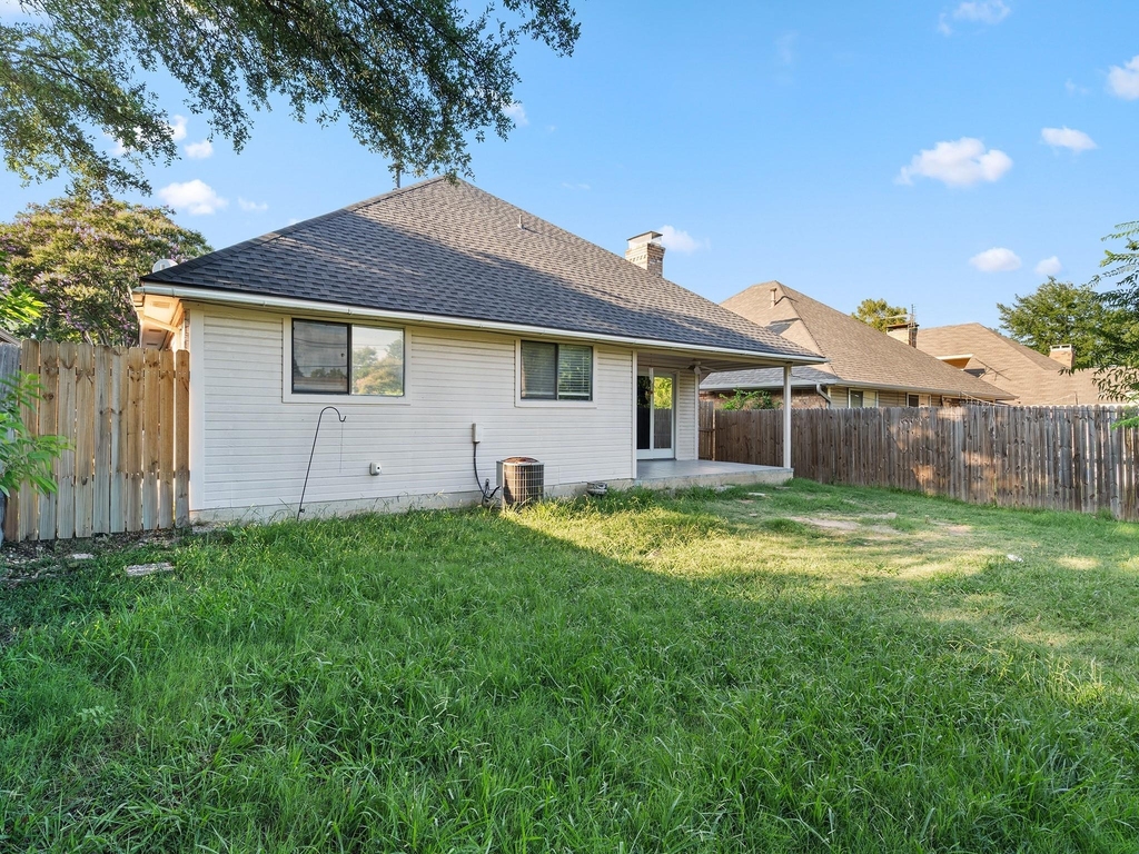 3113 Canton Street - Photo 6