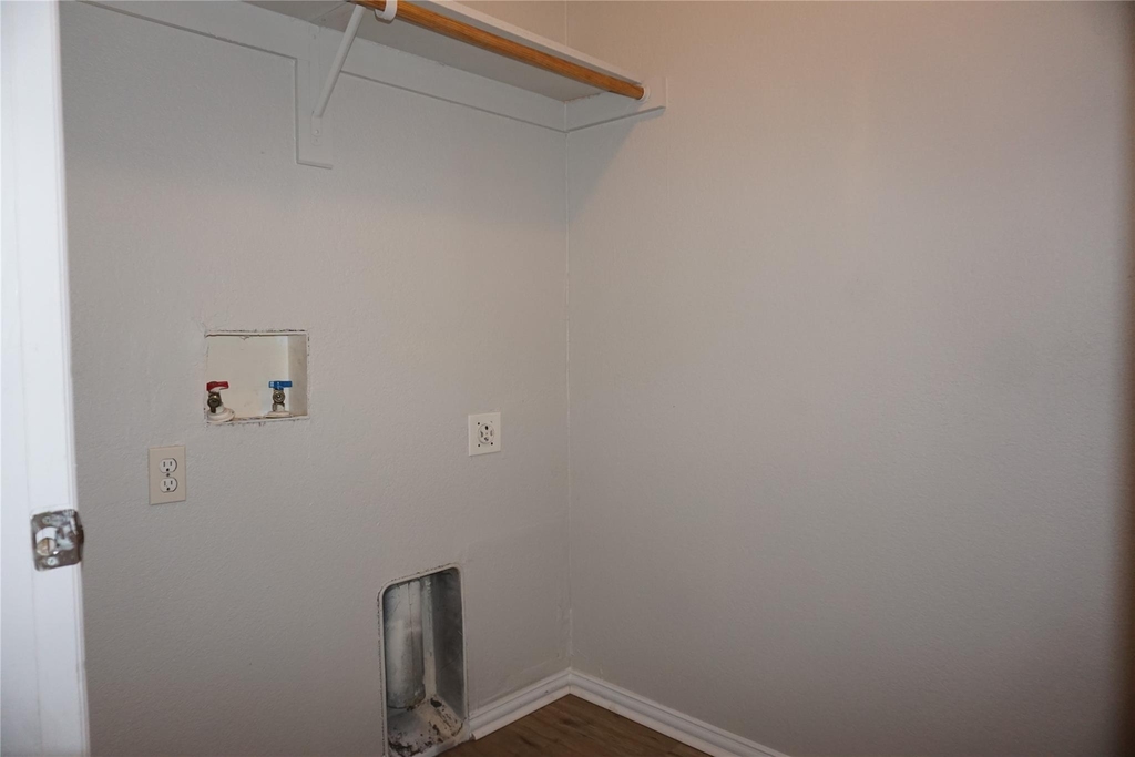 5105 Flamingo Road - Photo 14