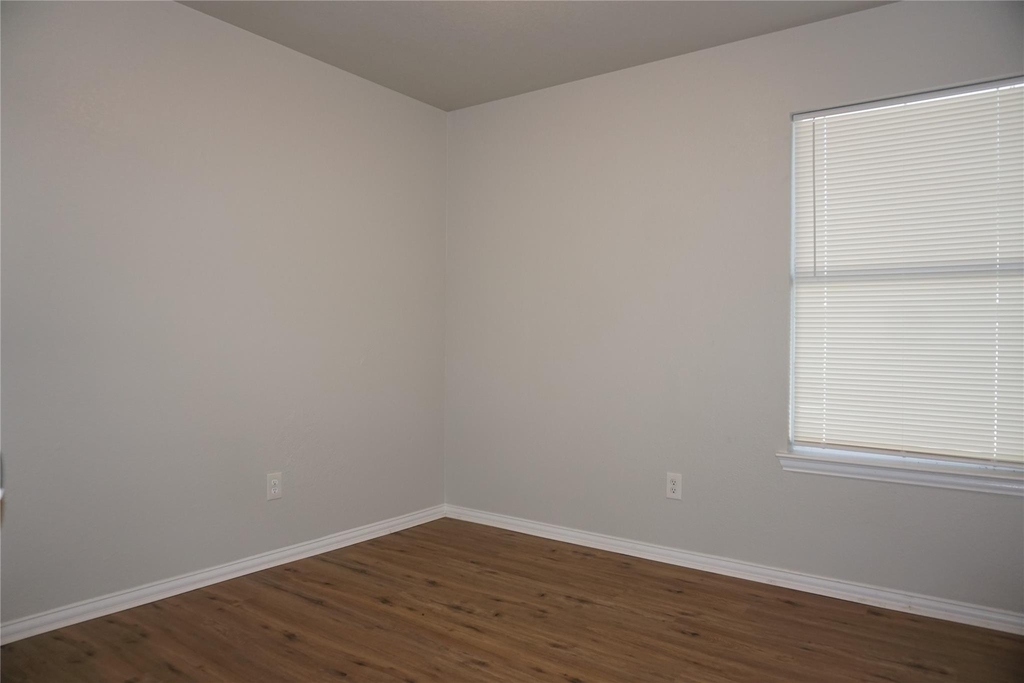5105 Flamingo Road - Photo 9