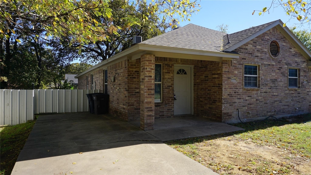 5105 Flamingo Road - Photo 0