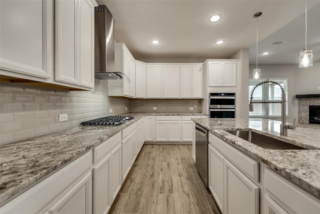 2621 Strand Lane - Photo 10