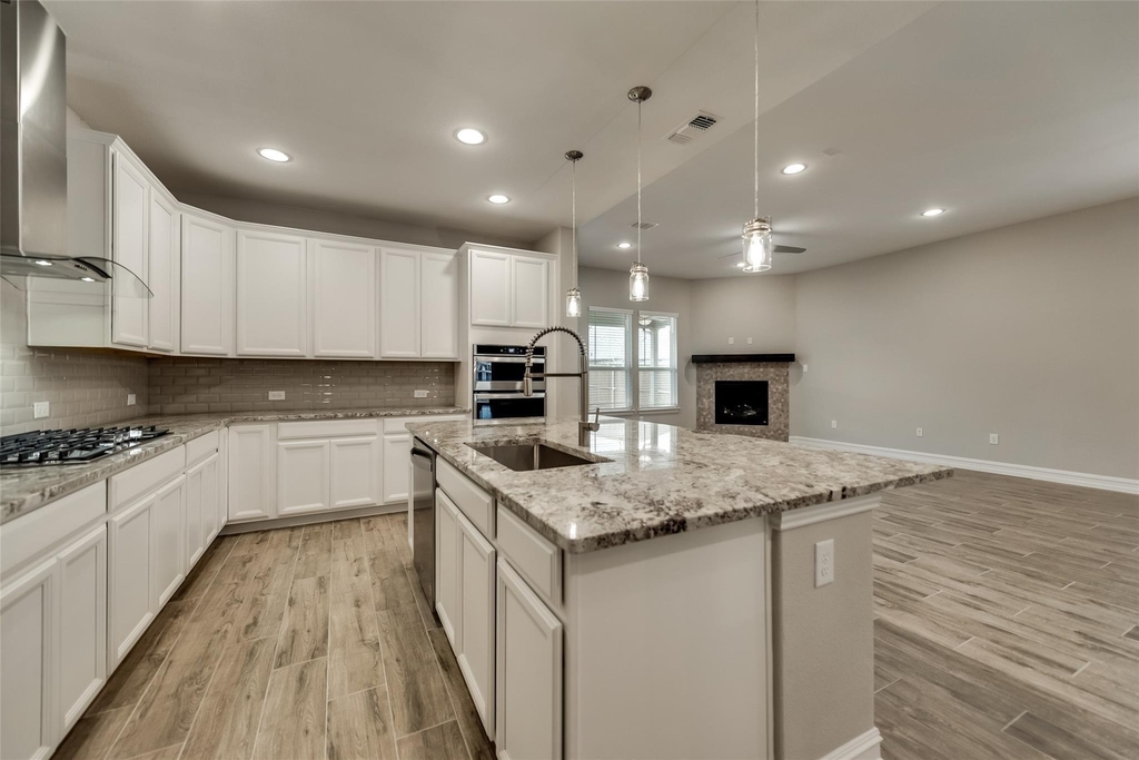 2621 Strand Lane - Photo 9