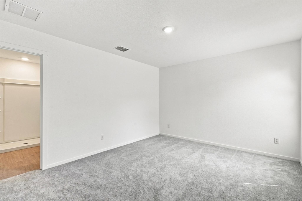 1636 Elliott Road - Photo 16