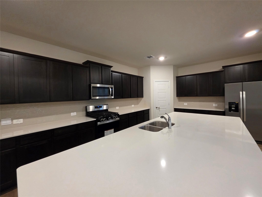 10108 Boxwood Way - Photo 14