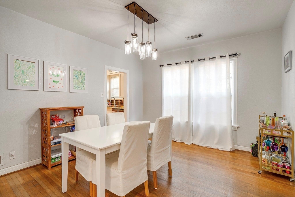3210 Greene Avenue - Photo 5