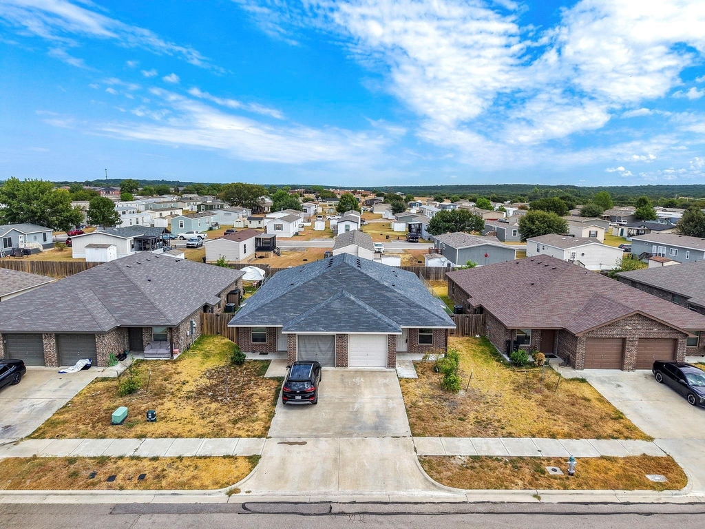 6011 Amelia Earhart Boulevard - Photo 33