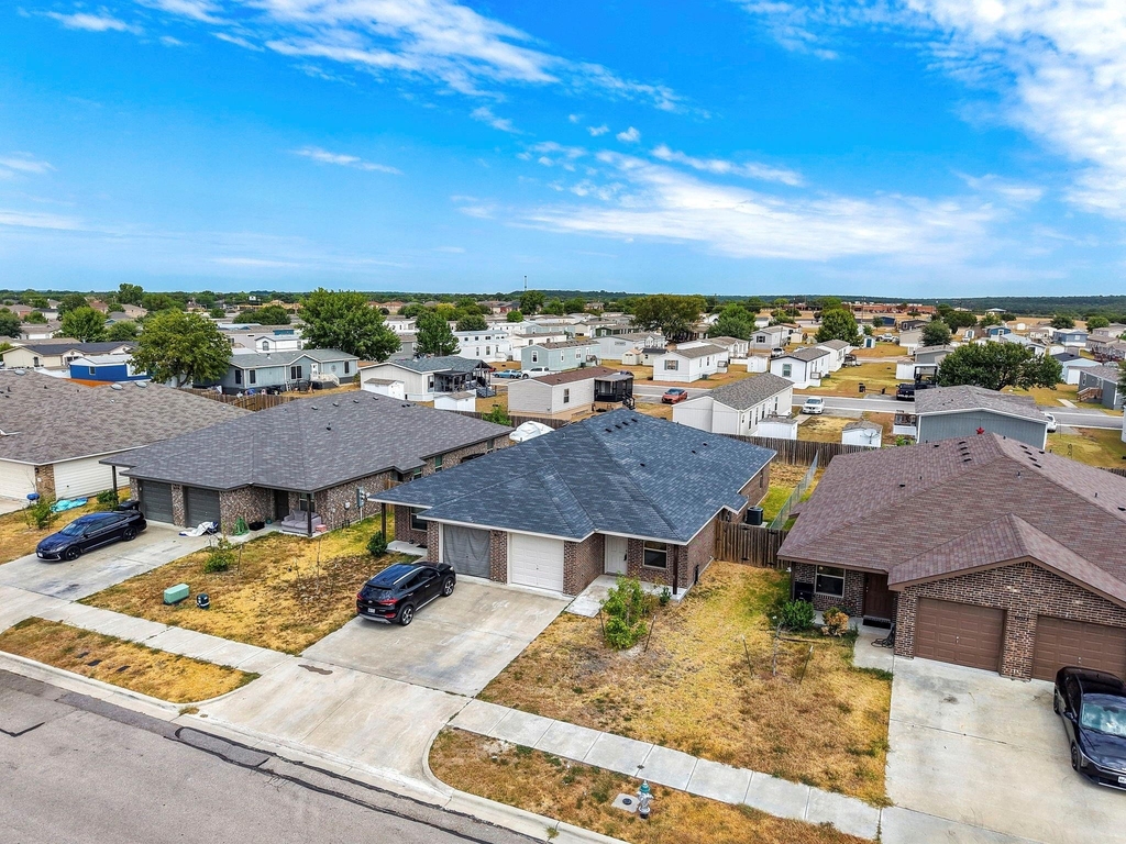 6011 Amelia Earhart Boulevard - Photo 34