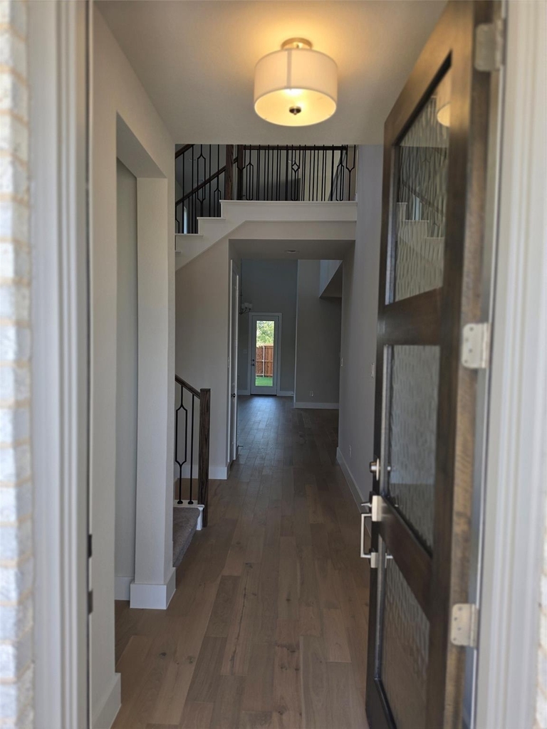 1636 Cornwall Avenue - Photo 4