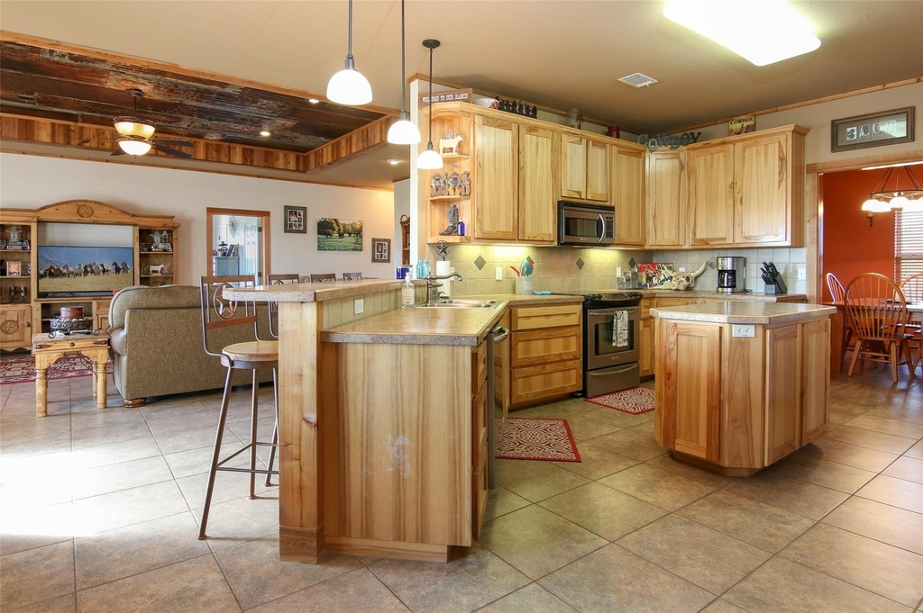 7158 Luella Road - Photo 3