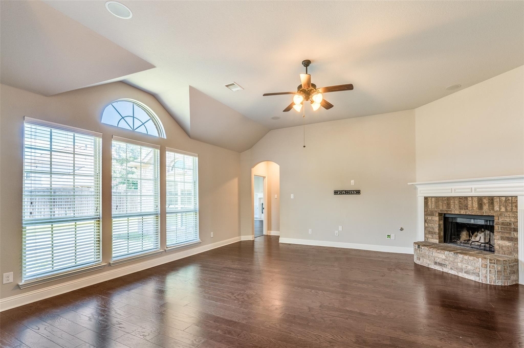 2812 Pino - Photo 8