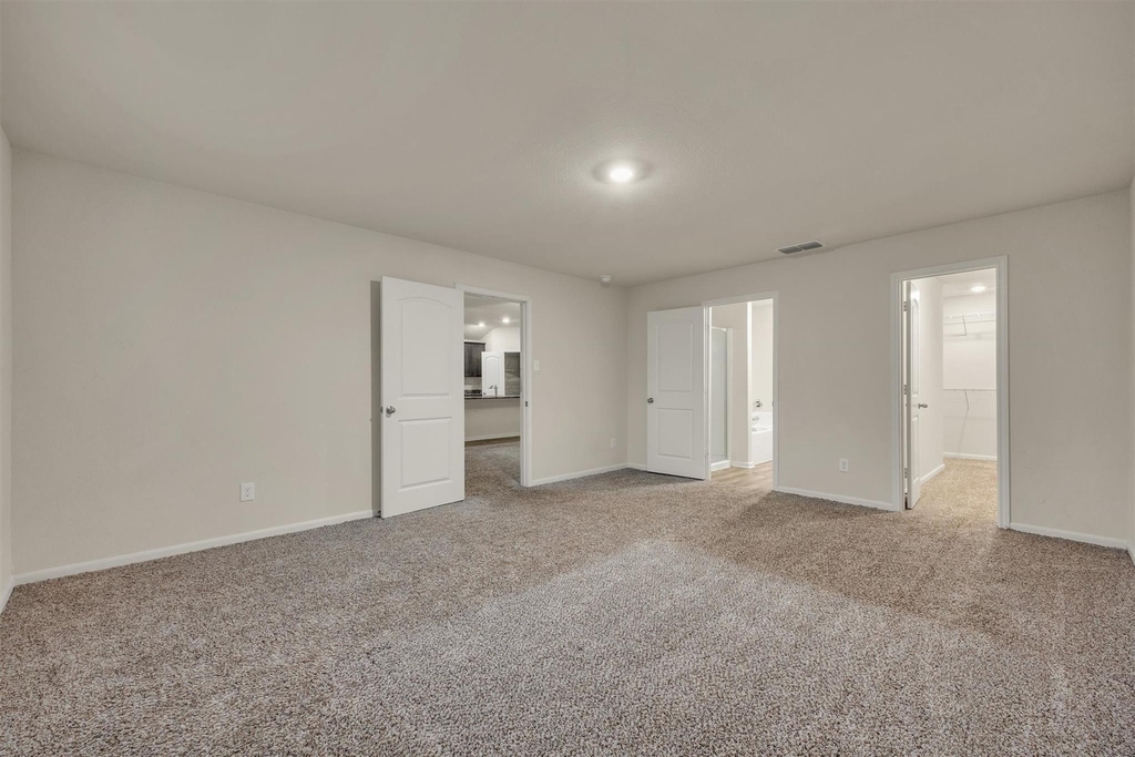 740 Saratoga Drive - Photo 7