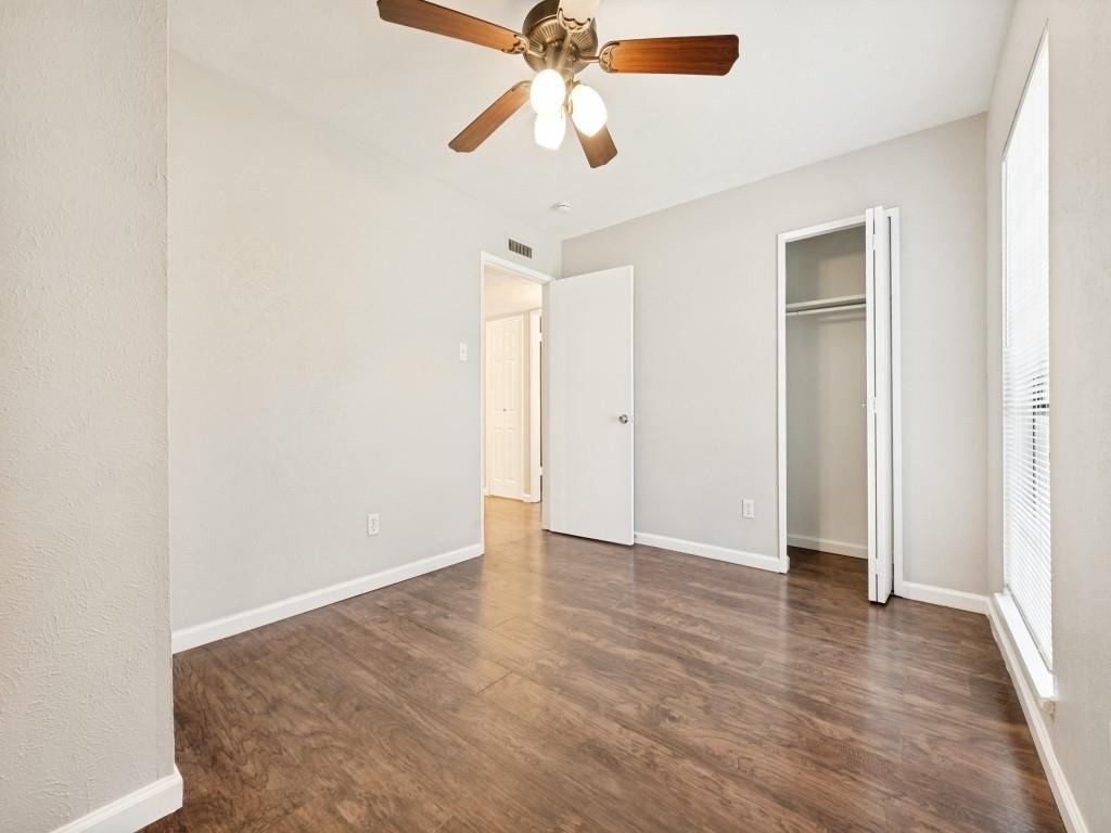 5225 Knox Drive - Photo 16