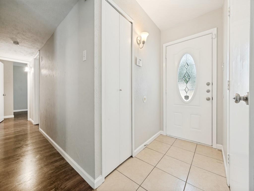 5225 Knox Drive - Photo 3
