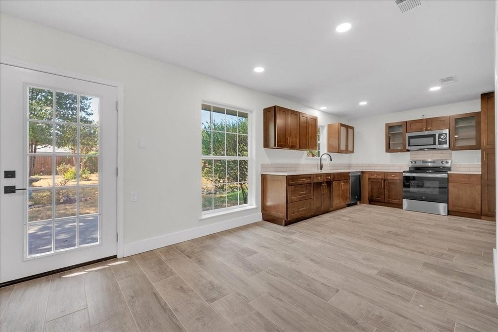 701 E Jacob Street - Photo 9