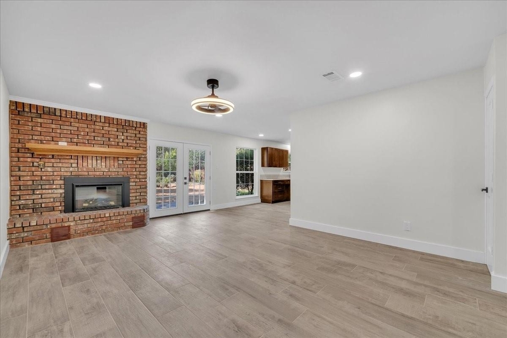 701 E Jacob Street - Photo 7
