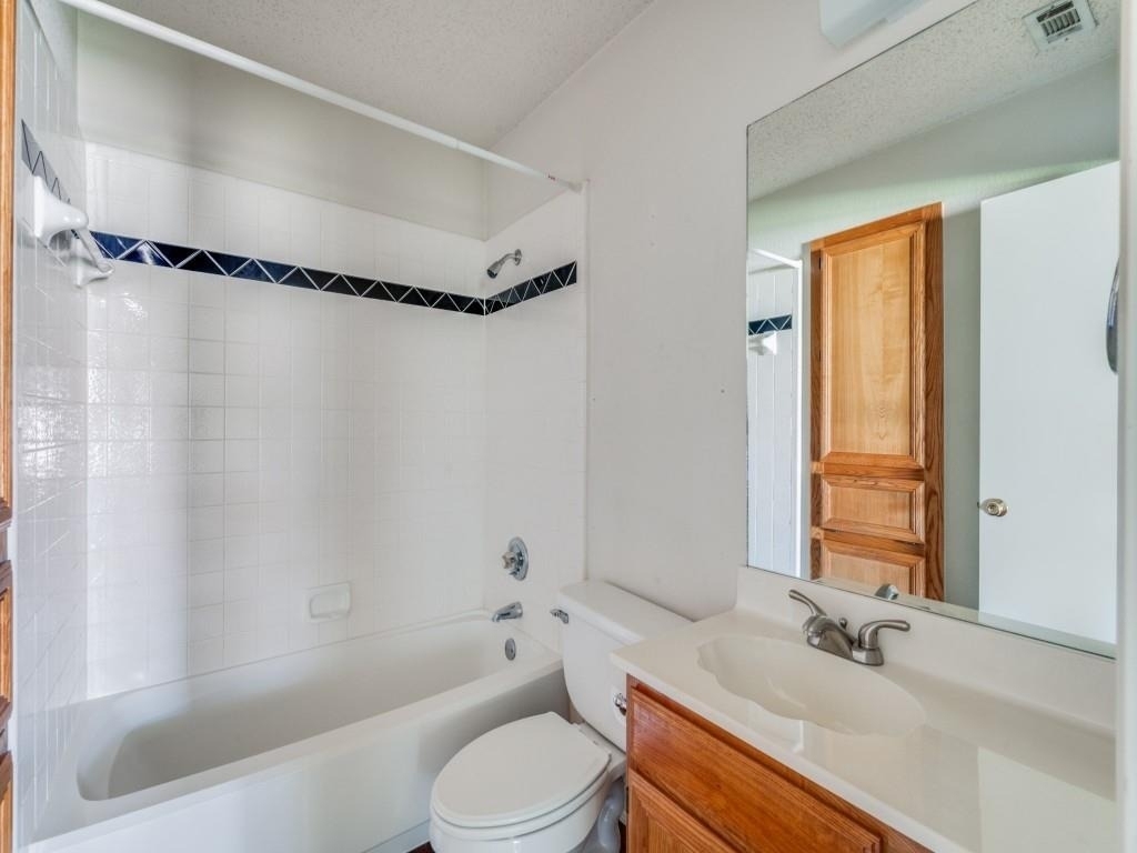 5520 Creekridge Drive - Photo 9