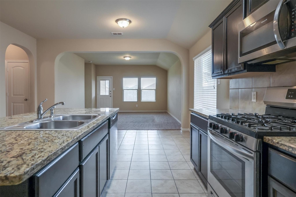 6348 Eagle Lake Court - Photo 8