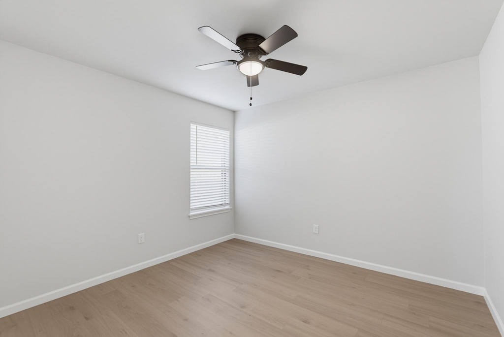 5642 Abbey Road - Photo 23