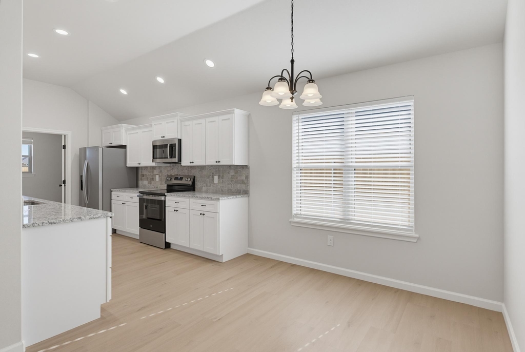 5642 Abbey Road - Photo 8