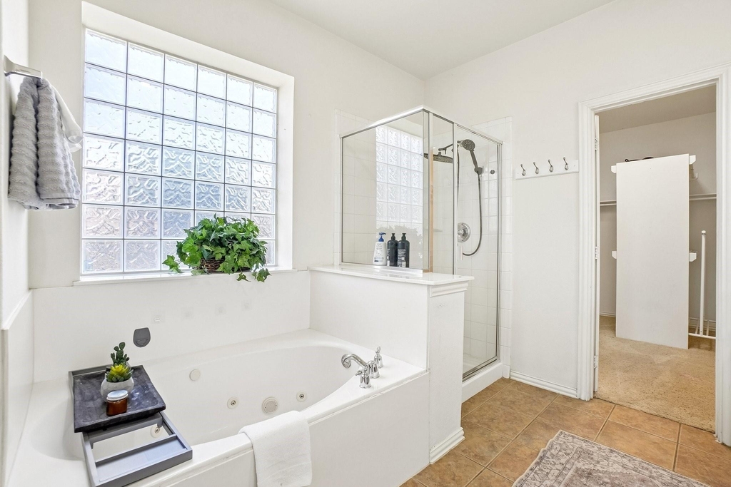 6940 Chapelridge Drive - Photo 19