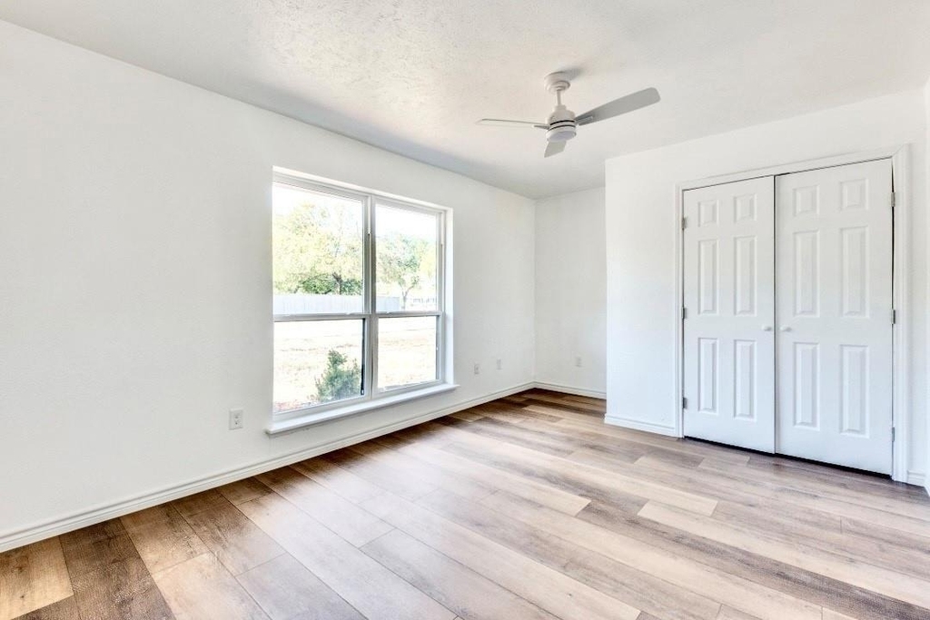 2320 Fulton Drive - Photo 11
