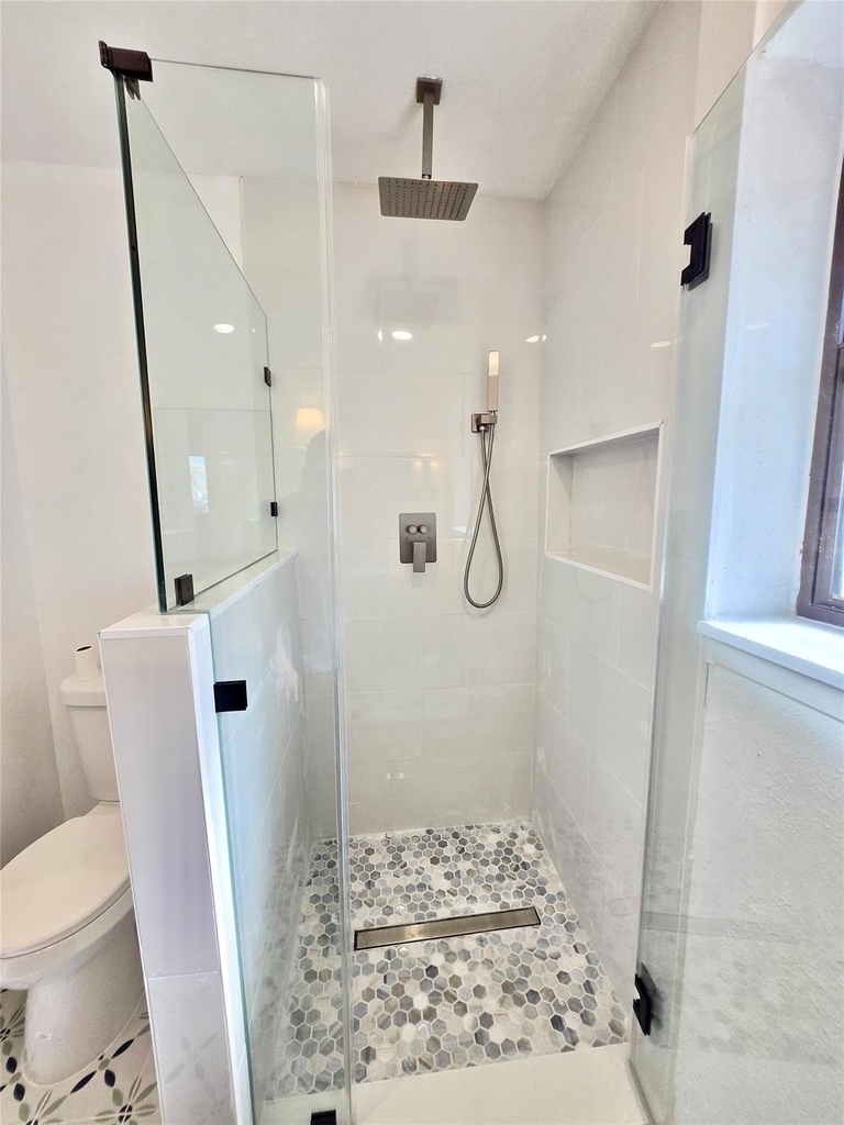 2320 Fulton Drive - Photo 9