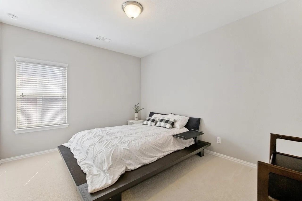 1616 Bridle Boulevard - Photo 30