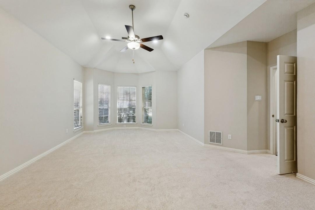 3517 Marchwood Drive - Photo 10