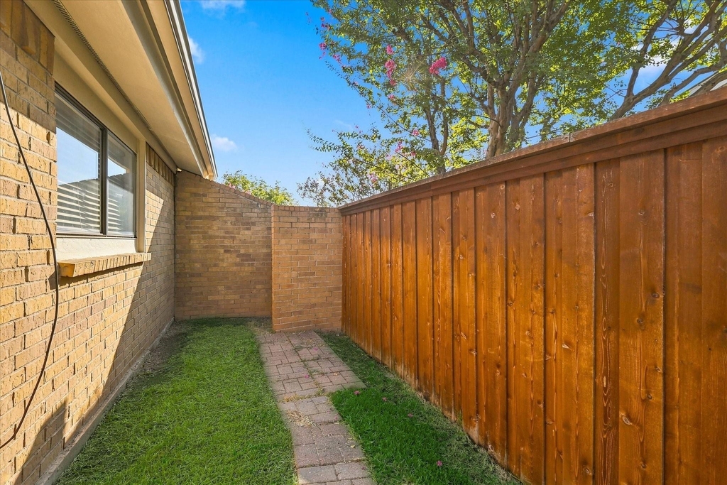 2021 Whippoorwill Lane - Photo 29