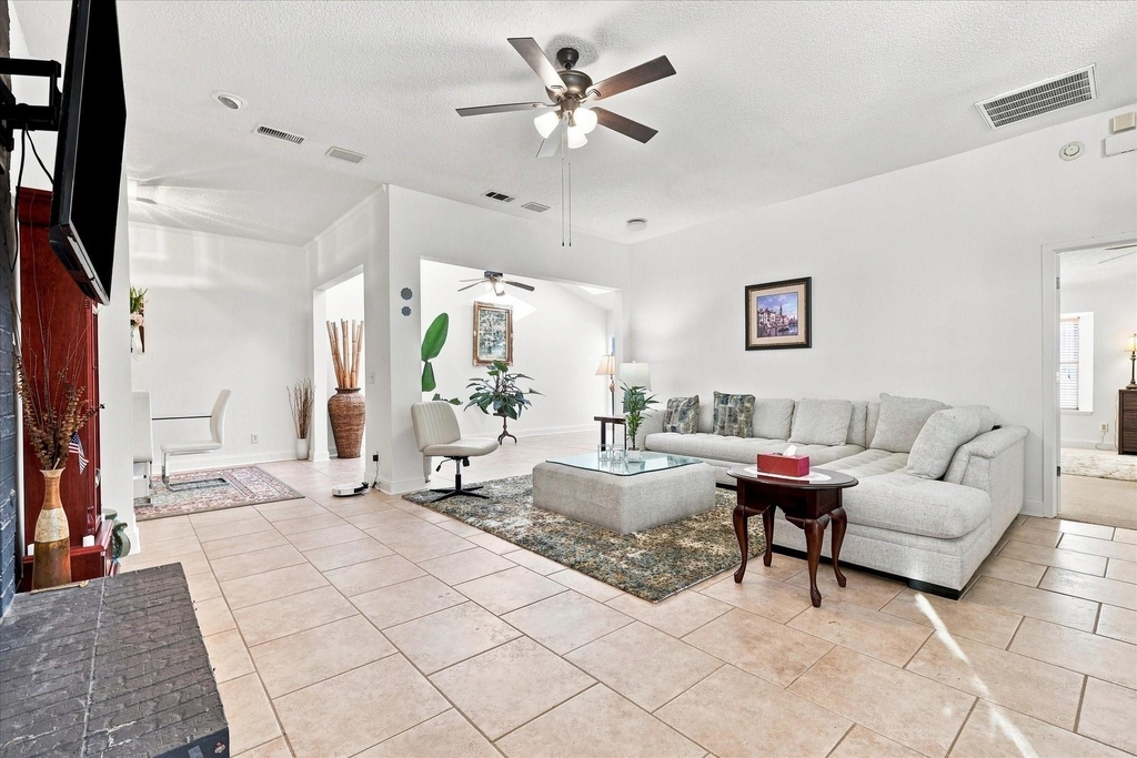 2021 Whippoorwill Lane - Photo 6