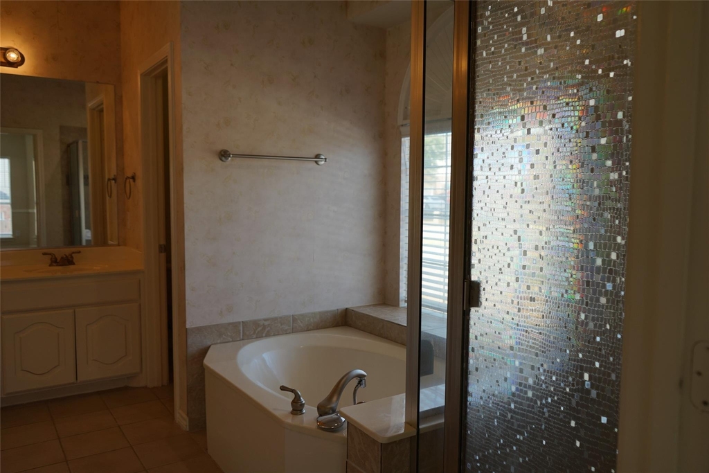 1507 Chateau Lane - Photo 12