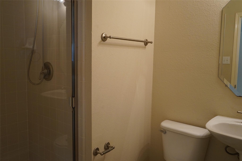 1507 Chateau Lane - Photo 10