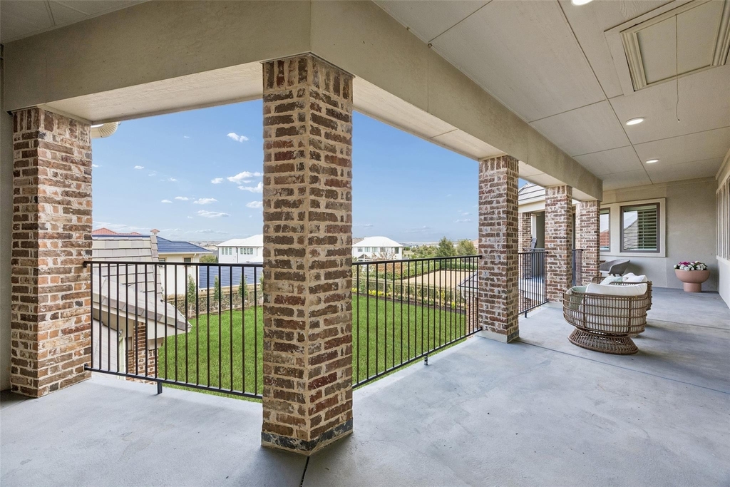 2032 Courtland Drive - Photo 39