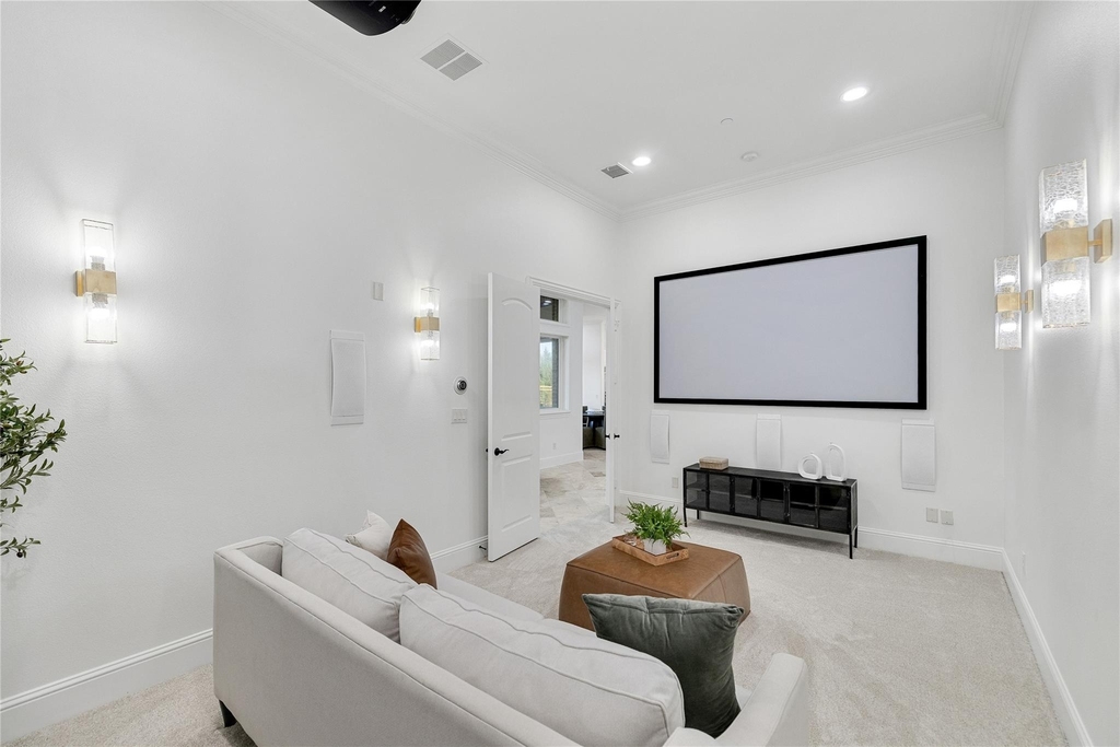 2032 Courtland Drive - Photo 12