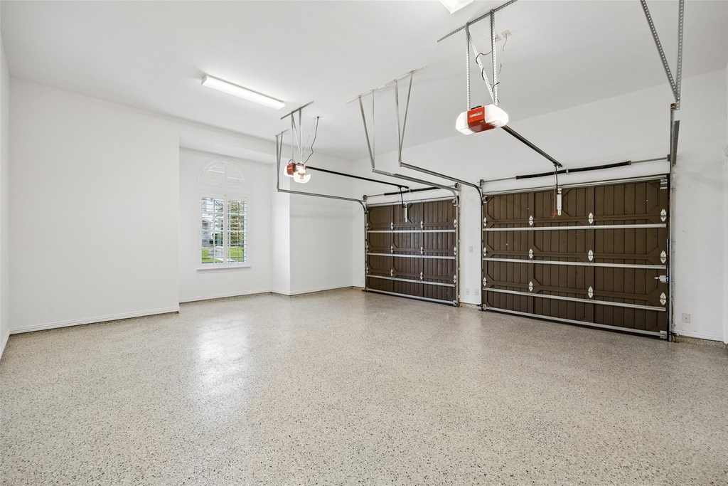 2032 Courtland Drive - Photo 34