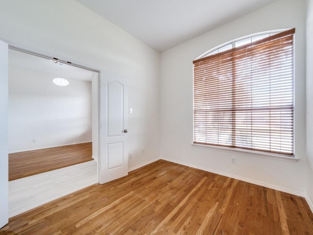6551 Fairlawn Drive - Photo 5