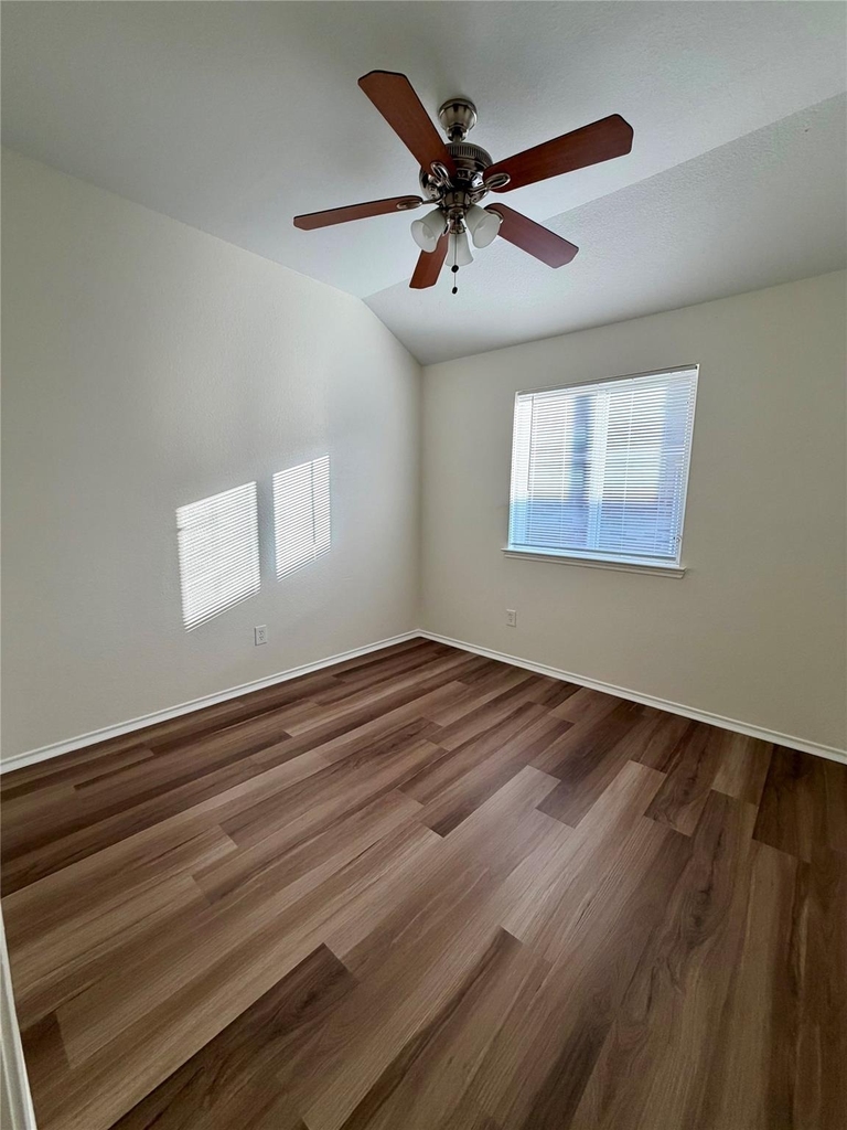 1712 Ironworks Drive - Photo 9
