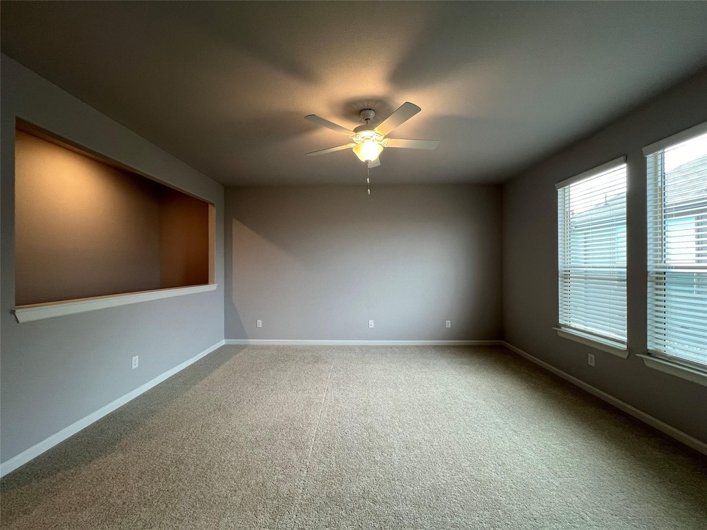 4805 Porque Court - Photo 18