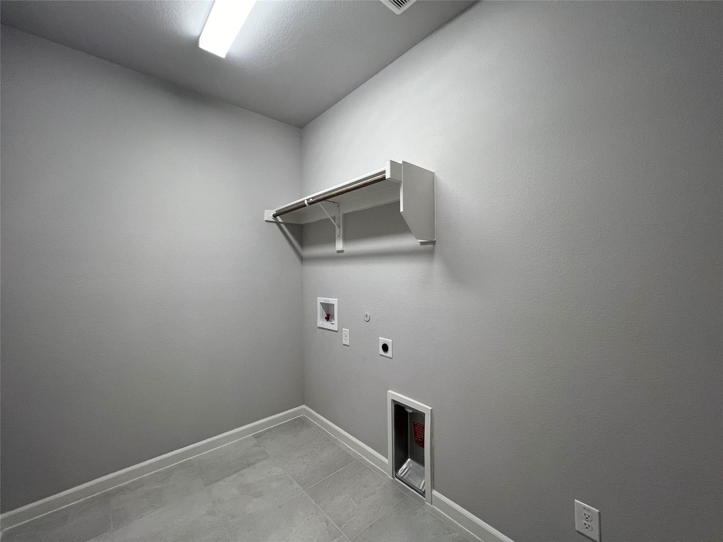 4805 Porque Court - Photo 5