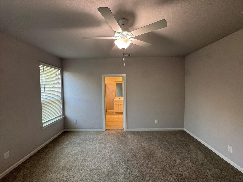 4805 Porque Court - Photo 13