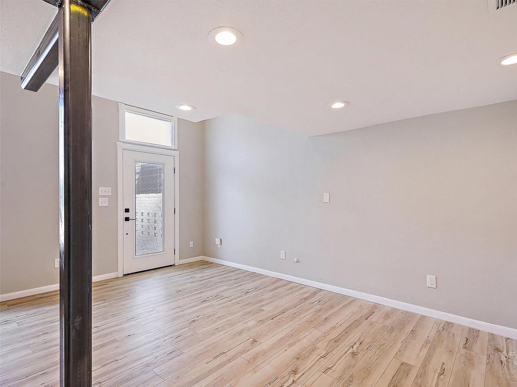6314 Lockheed Street - Photo 2