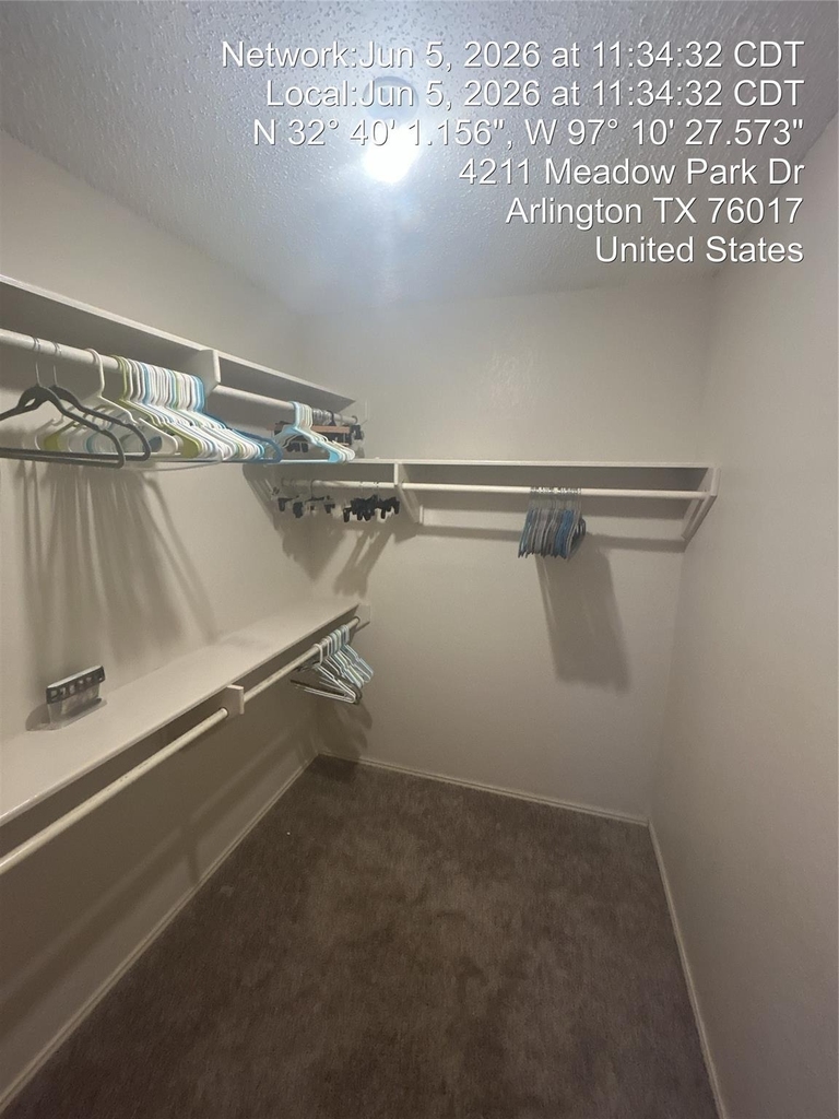 4211 Meadow Park Drive - Photo 5