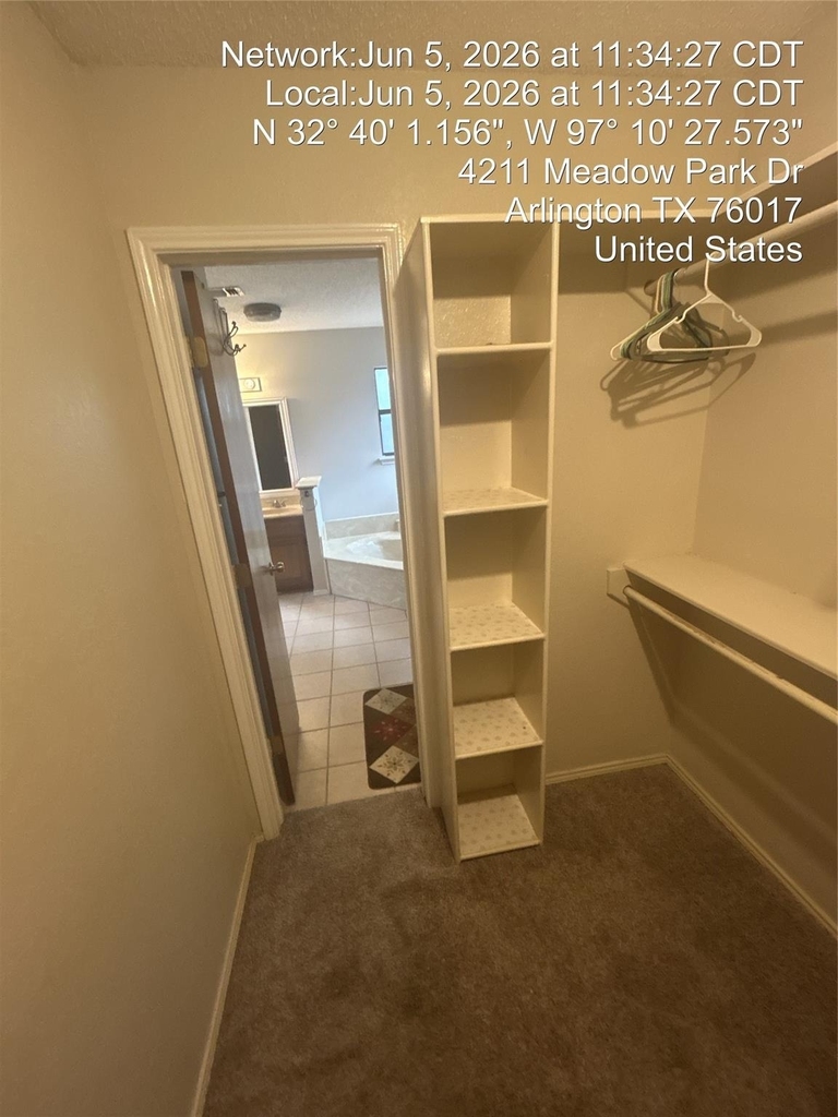 4211 Meadow Park Drive - Photo 4