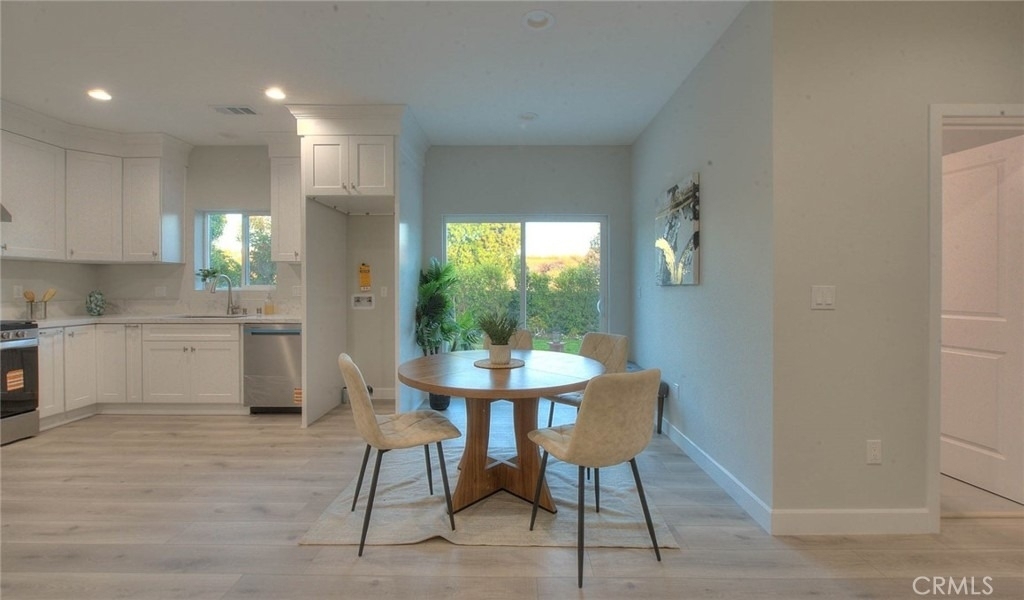 754 Rio Del Sol Avenue - Photo 2