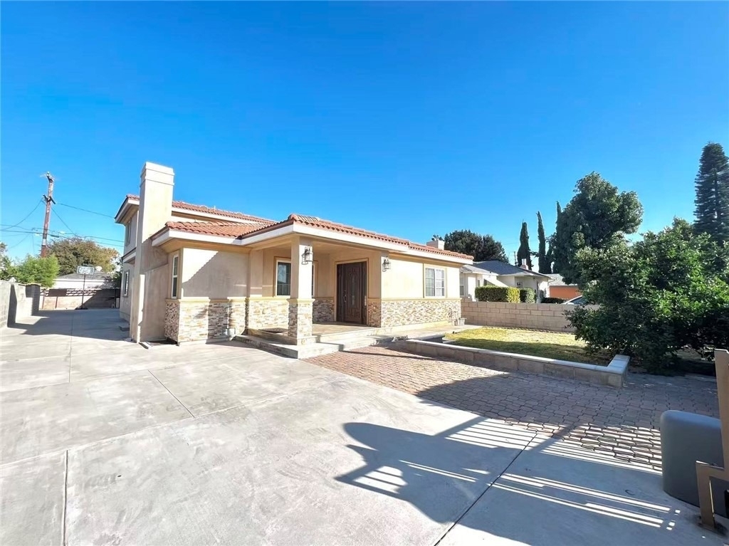 5730 Encinita Avenue - Photo 2