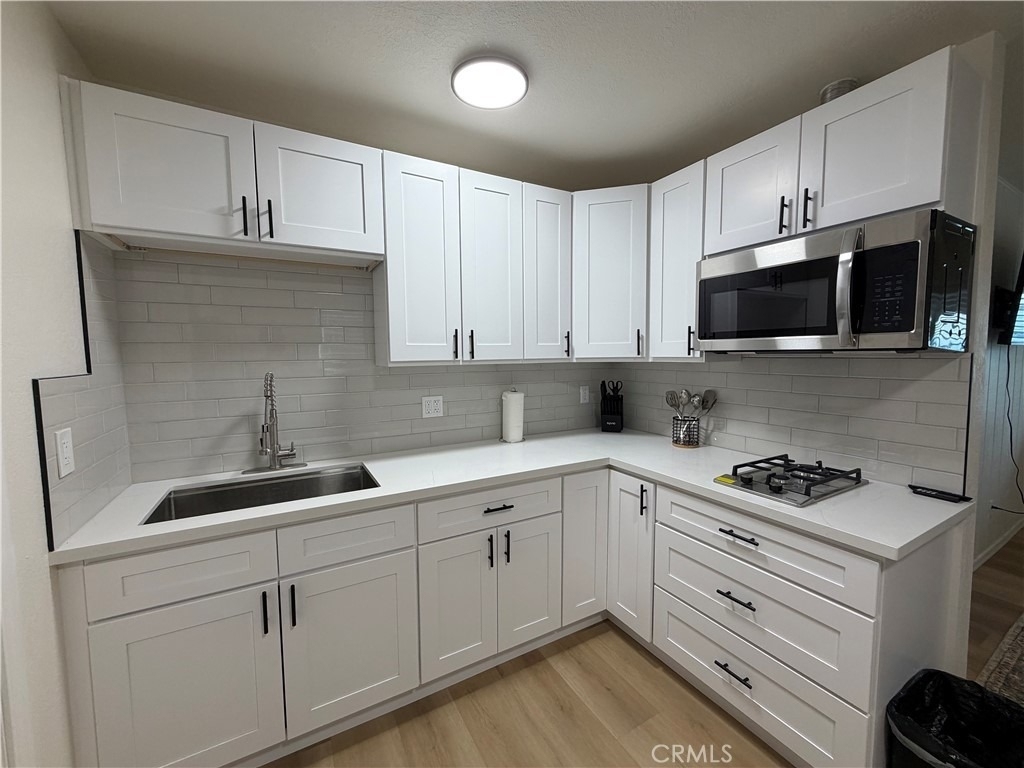 208 W Rice St - Photo 2
