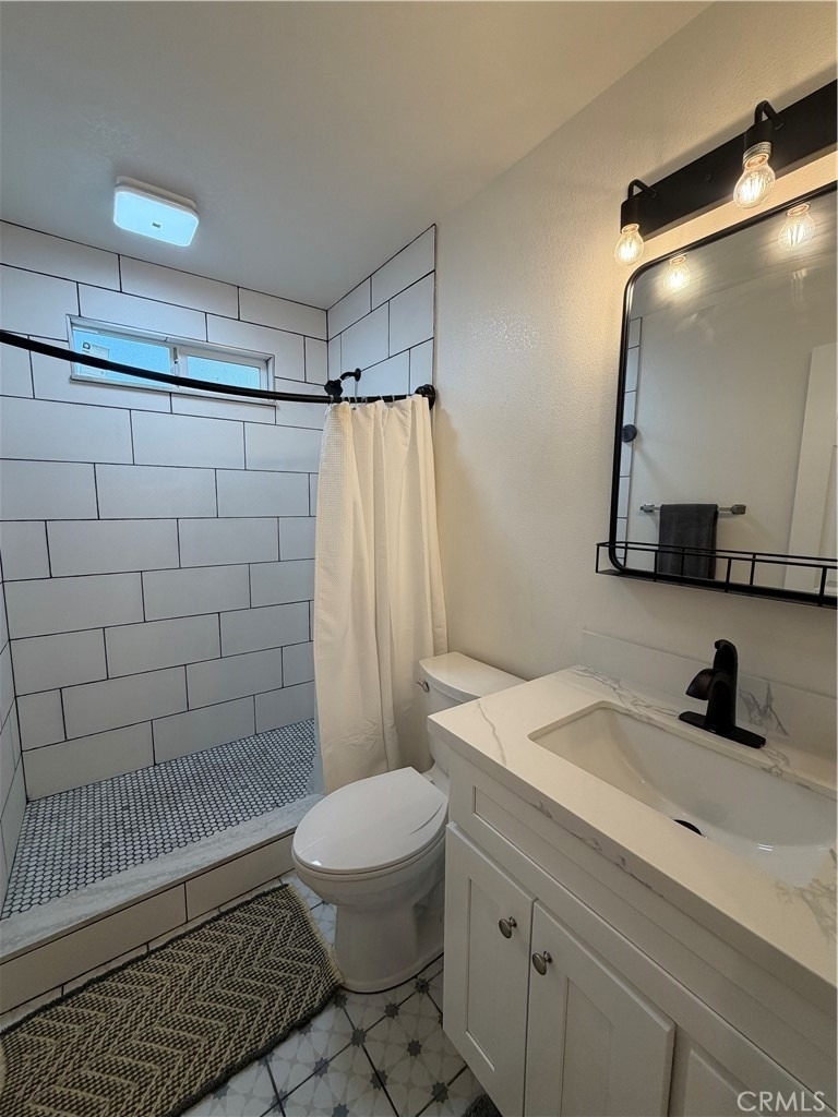 211 S Spring - Photo 6