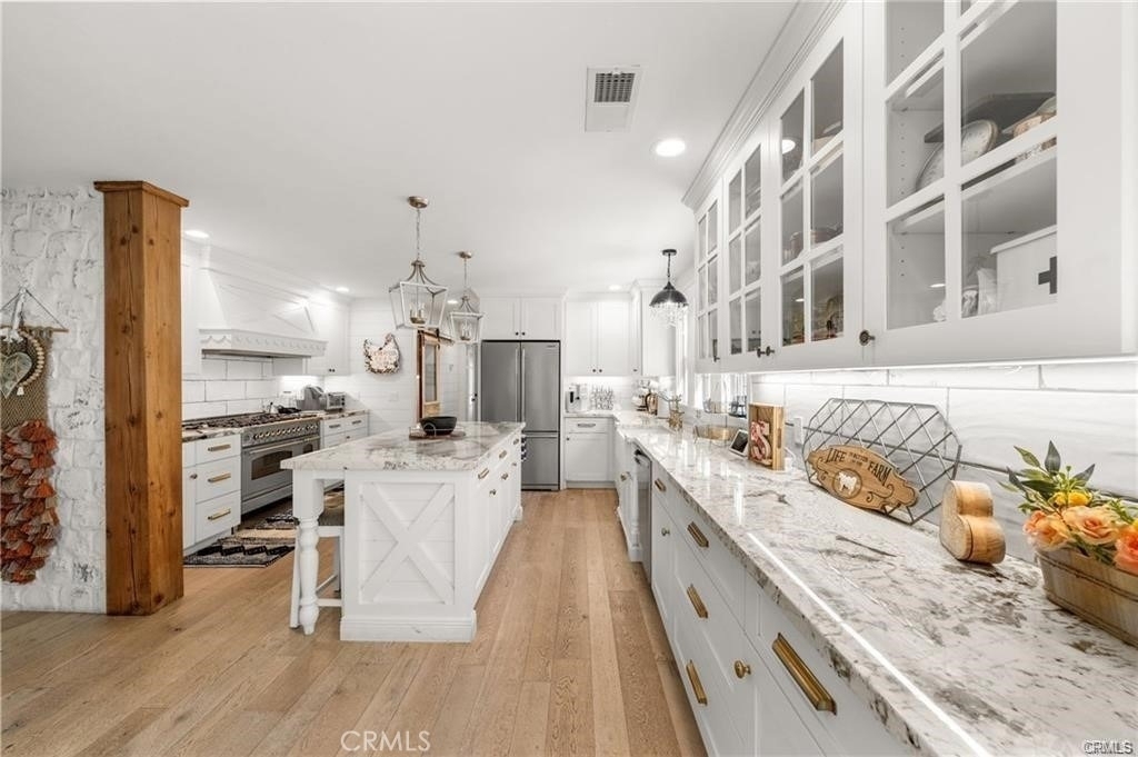 3945 Pala Mesa - Photo 19